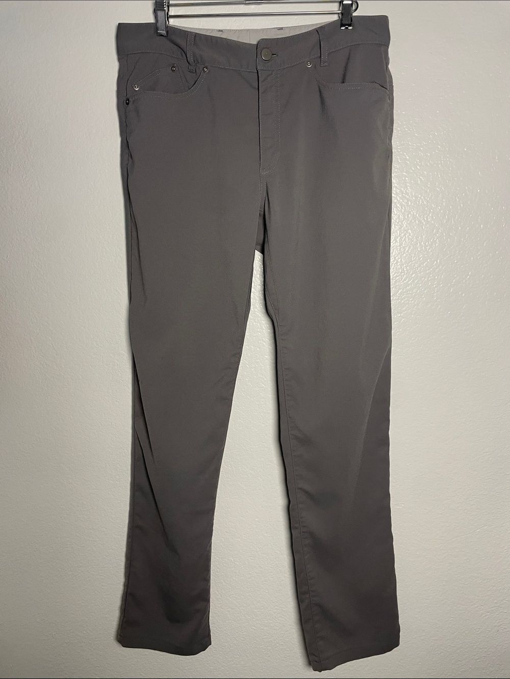 Outlier Men's Grey Technical Pants Size 32 Everyday Minimalist Stretch